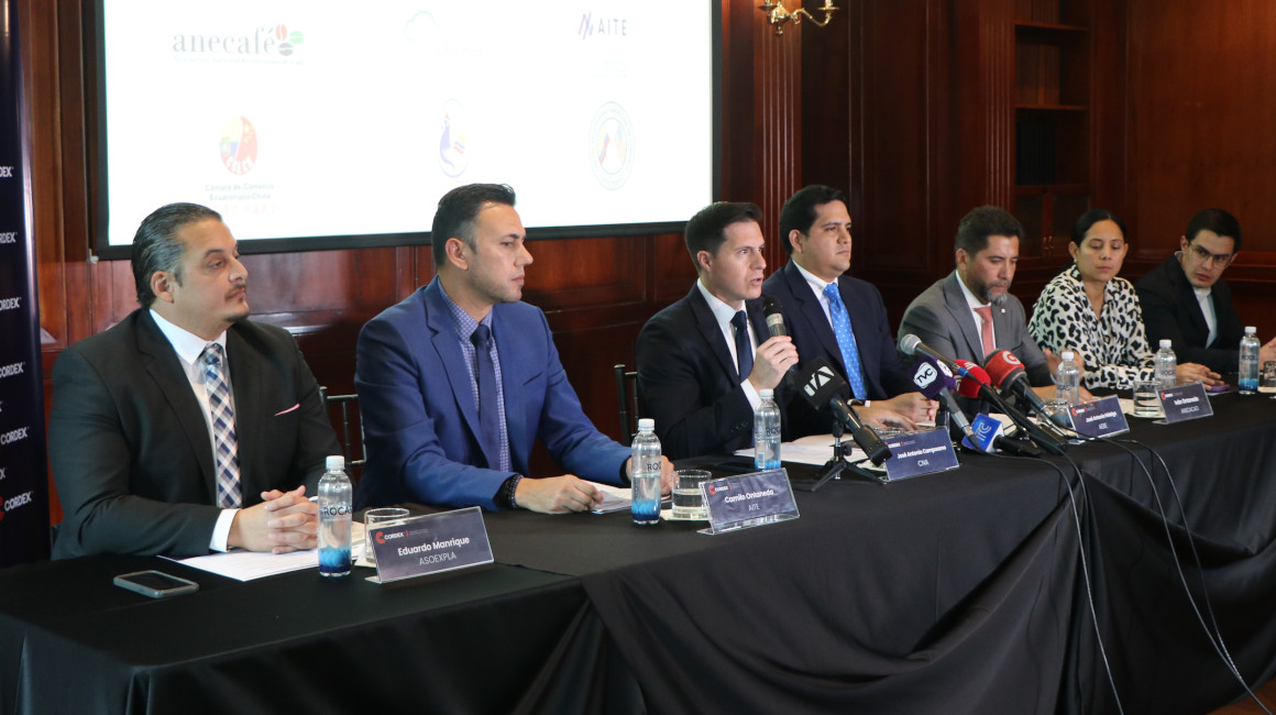 Integrantes de la Corporación de Gremios Exportadores del Ecuador, en el Hotel JW Marriott Quito, noviembre de 2023.