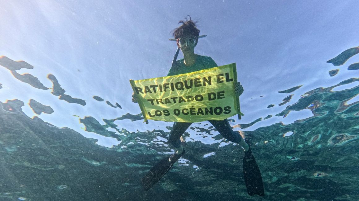 La actriz y activista Alba Flores visitó Galápagos para promover la protección de los océanos.