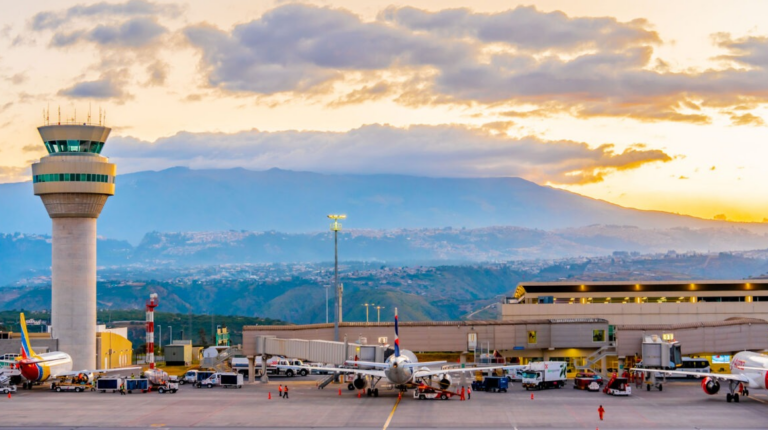 Aeropuerto de Corea del Sur utilizará a la terminal aérea Mariscal Sucre de Quito para ingresar a la región
