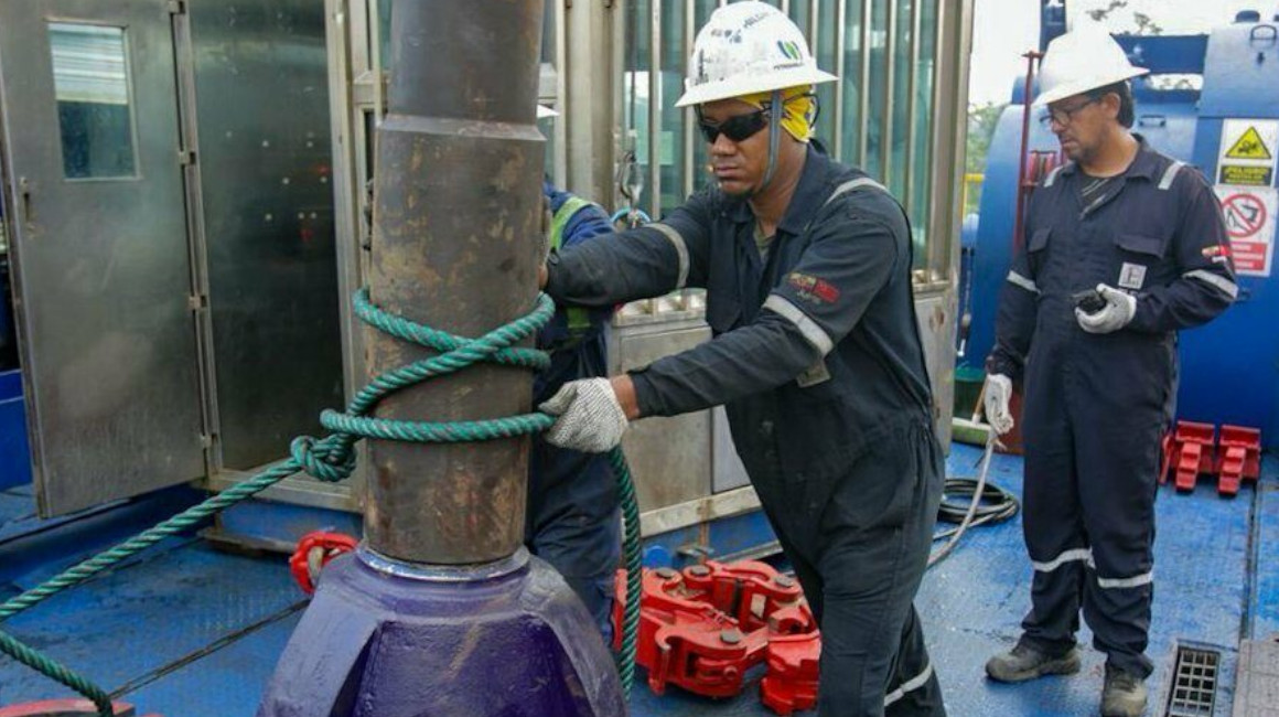 Petroecuador anuncia cuatro nuevas perforaciones para extraer petróleo de Palo Azul