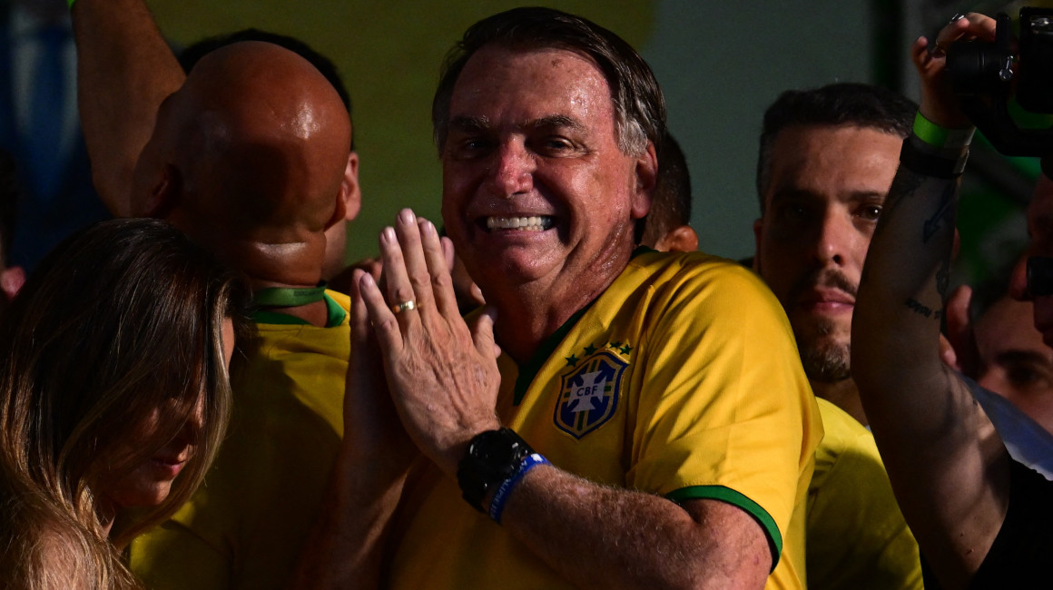 Brasil: Bolsonaro será imputado por usar un falso certificado de Covid-19