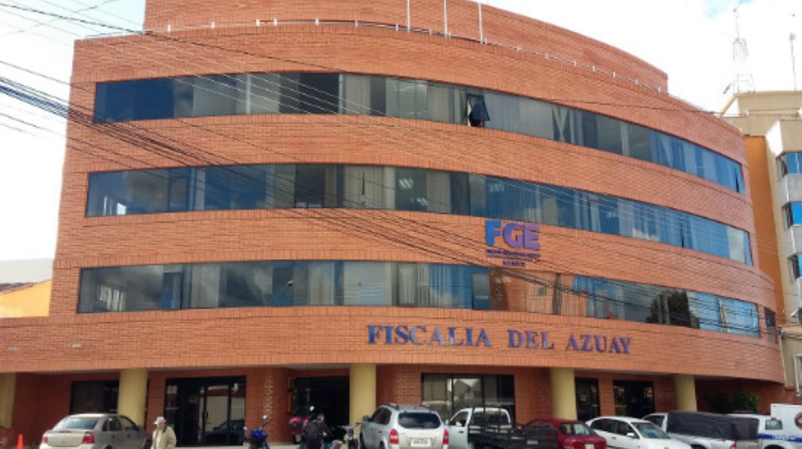 Imagen referencial. Fachada de la Fiscalía del Azuay, en Cuenca.