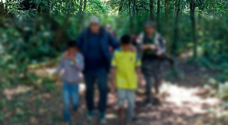 Rescatan a seis menores de edad en la selva de Morona Santiago