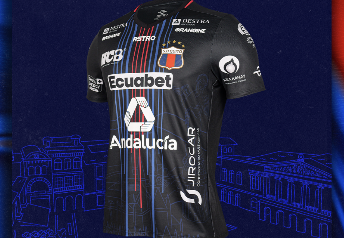 La camiseta alterna de Deportivo Quito, 22 de marzo de 2024.