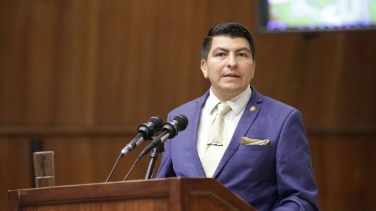 Assemblyman Milton Aguas, in a session on March 20, 2024.