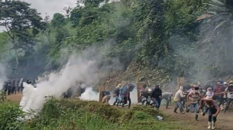 Palo Quemado: Tres heridos dejan nuevos enfrentamientos por proyecto minero