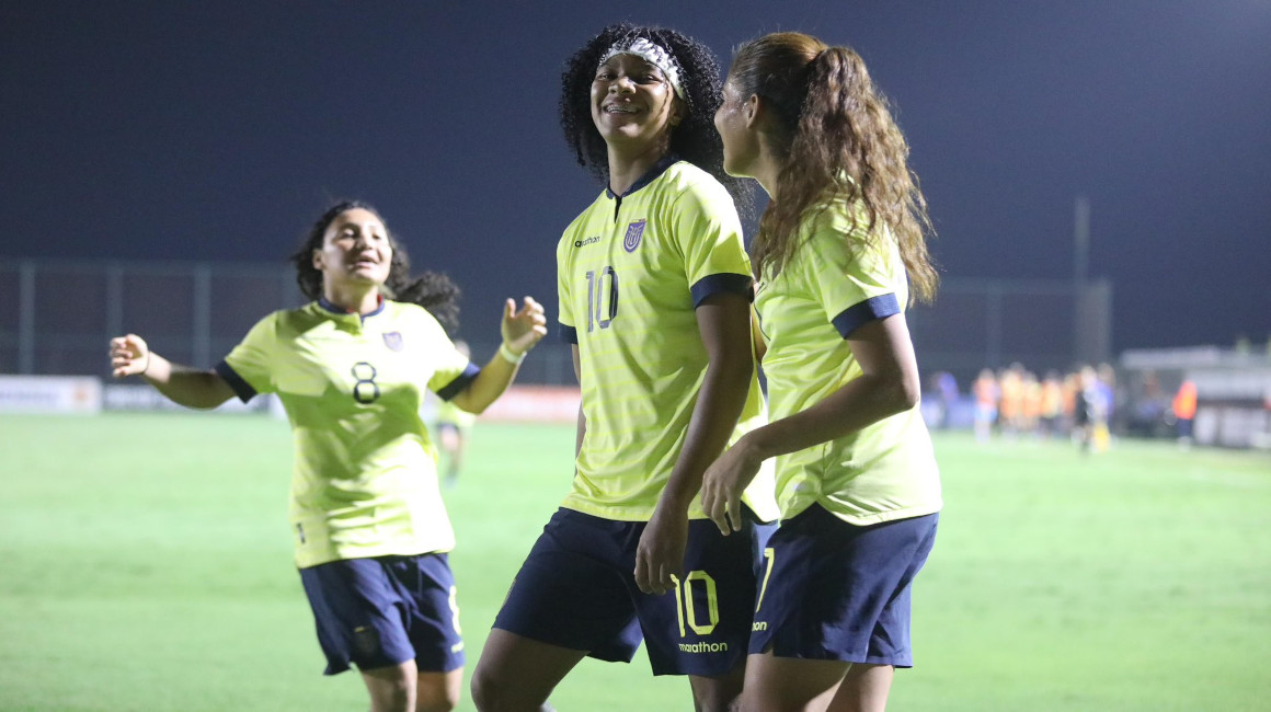 Jugadoras de la selección Sub 17 de Ecuador, en el Sudamericano femenino, el 28 de marzo de 2024.