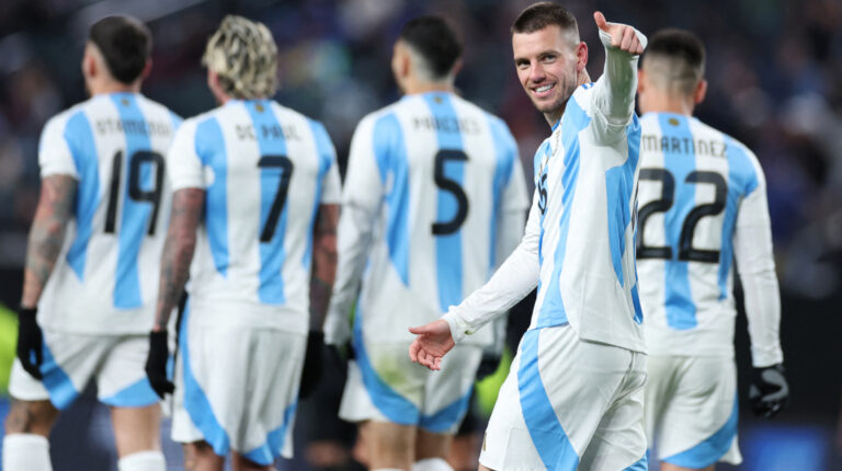 Argentina sigue de líder, Bélgica regresa al podio y Ecuador sigue igual en el ranking FIFA