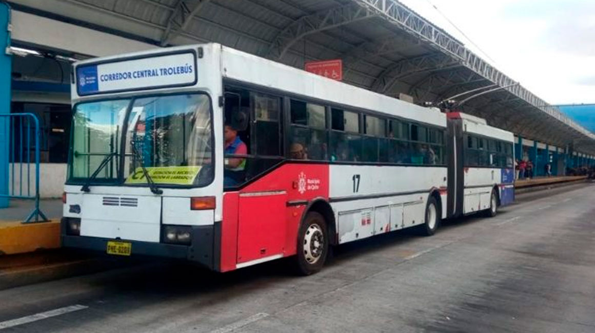 Quito: Cuatro paradas del Trolebús se cierran este viernes por reasfaltado