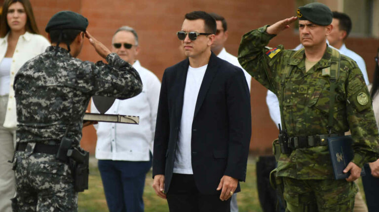 Abogados presentan denuncia contra Daniel Noboa por irrupción de la Embajada de México