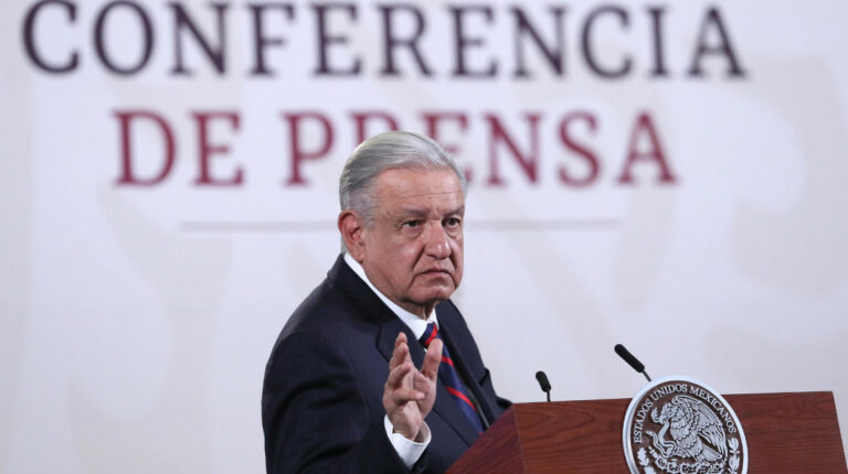 López Obrador tras la invitación para comer ceviche de Noboa: 