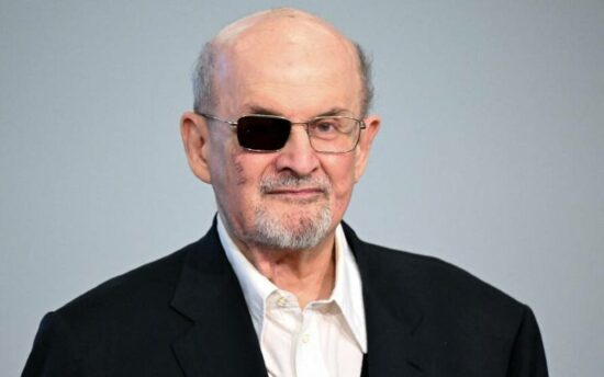 'Cuchillo', el aterrador relato de Salman Rushdie