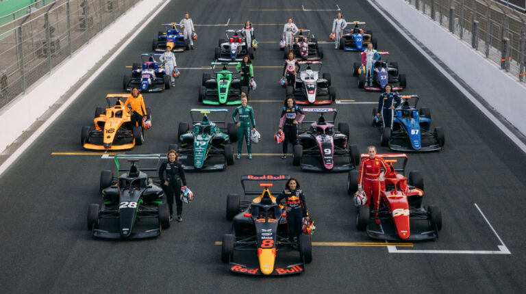 ​​La F1 Academy impulsa el talento femenino en el automovilismo