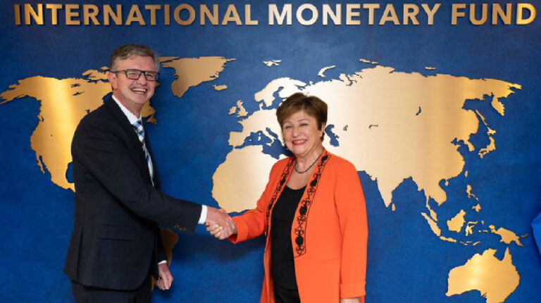Ecuador está cerca de firmar un nuevo acuerdo con el FMI