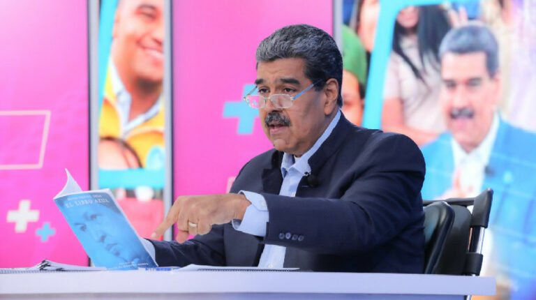 Nicolás Maduro cambia a ministro de Energía y atribuye a sabotajes los cortes de luz