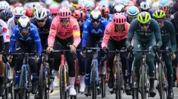 Los ciclistas durante la Etapa 1 del Tour de Romandía, el miércoles 24 de abril de 2024.