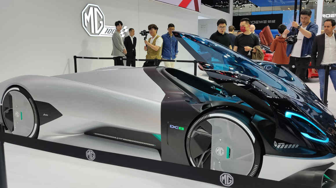 Modelos eléctricos e híbridos, con inteligencia artificial se presentaron en el Auto Show de Beijing.