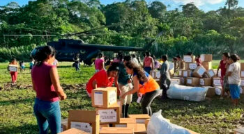 Horas antes del accidente, militares y funcionarios de la Secretaría de Riesgos realizaron actividades de ayuda humanitaria en la Amazonía.