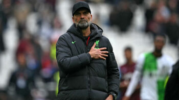 El técnico del Liverpool, Jürgen Klopp, durante el empate 2-2 ante el West Ham, por Premier League, este 27 de abril de 2024.