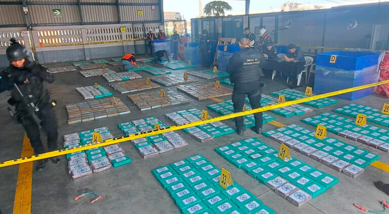 Guatemala incauta cargamento de cocaína enviado desde Ecuador y valorado en USD 20 millones