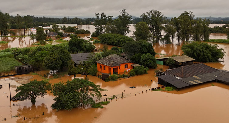 Vista aérea muestra un área inundada de Capela de Santana, estado de Rio Grande do Sul, Brasil, el 2 de mayo de 2024.