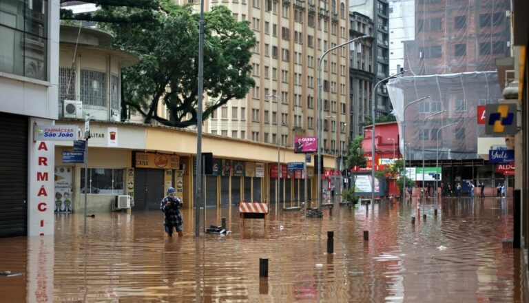 Porto Alegre sufre un desastre climático sin precedentes
