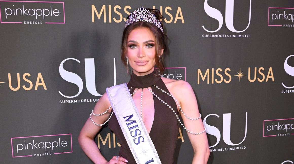 Miss USA Noelia Voigt, venezolana estadounidense de 24 años, renunció al título este 6 de mayo, alegando "salud mental".