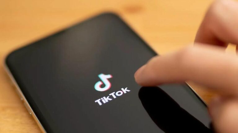 TikTok da batalla a Estados Unidos y lo demanda por ley que obliga a vender o cerrar la aplicación