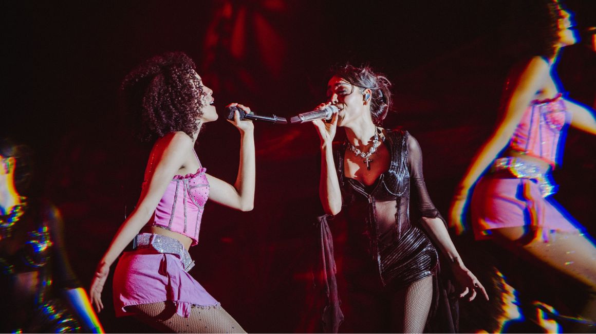 Yilda Banchón compartió escenario con Danna en sus conciertos en Quito y Guayaquil.
