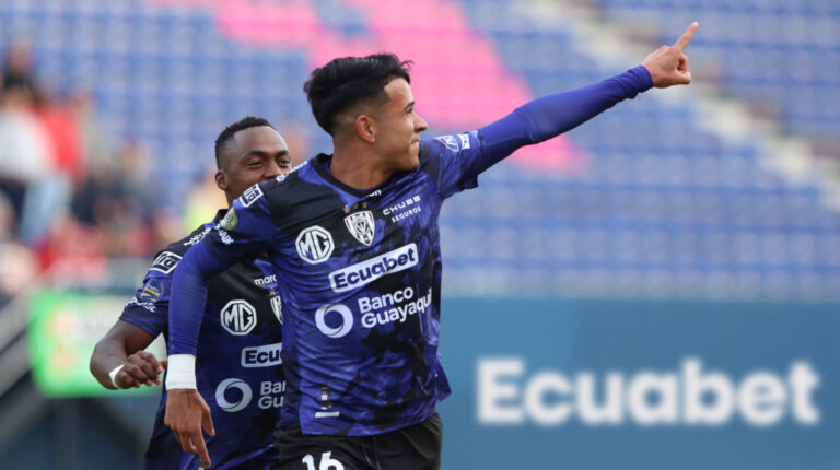 EN VIVO | San Lorenzo vence 2-0 a un irreconocible Independiente del Valle