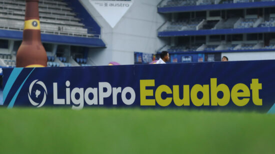 La casa de apuestas deportivas Ecuabet es el patrocinador oficial de la LigaPro.