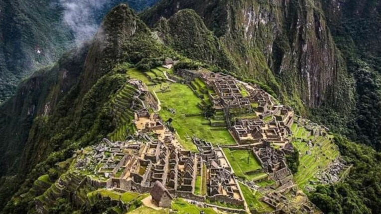 Imagen del complejo arqueológico Machu Pichu, uno de los lugares más visitados en Perú.