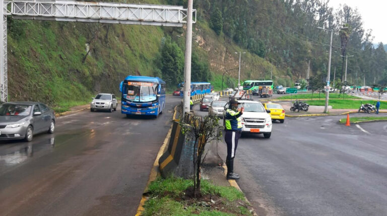 Estos son los cierres viales en la Autopista General Rumiñahui desde este 13 de mayo