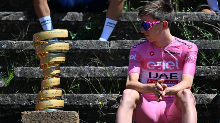 ¡Lindo día de montaña! Valentin Paret-Peintre se lleva el triunfo en la Etapa 10 del Giro