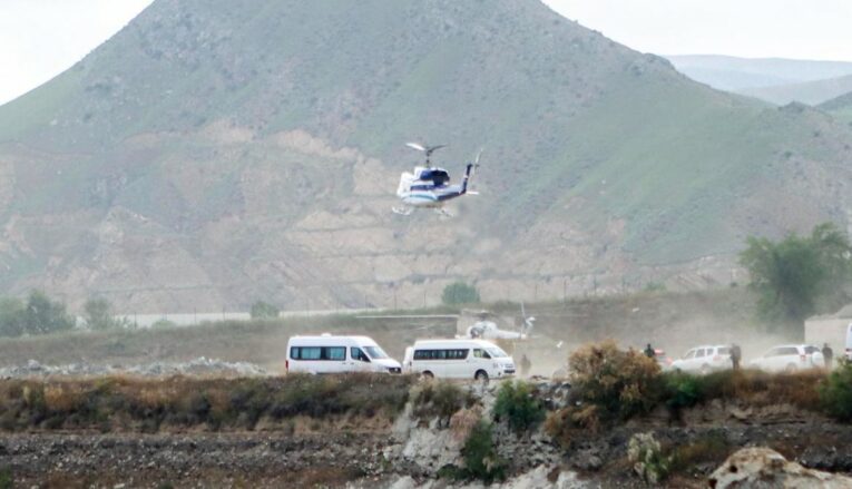 Helicóptero que transportaba al presidente iraní, Ebrahim Raisi, el 19 de mayo de 2024.
