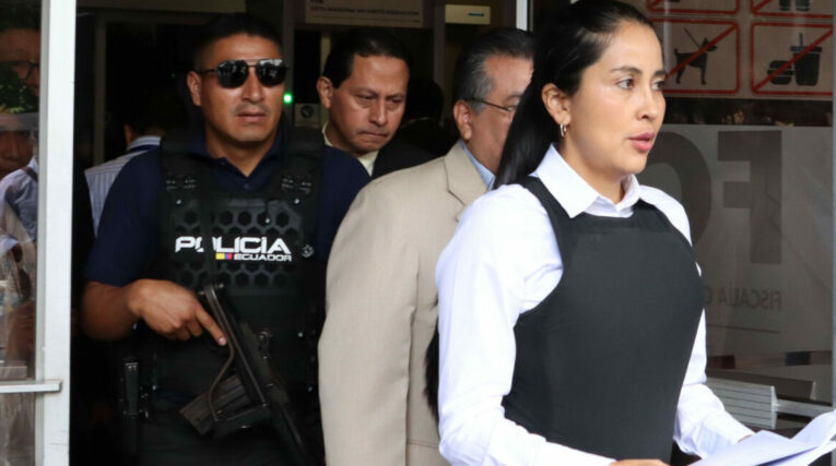 La asambleista Gissella Molina, realizó este 20 de mayo la denuncia en contra de Pamela Aguirre.