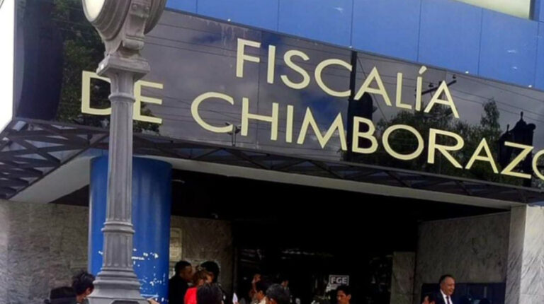 Fiscalía procesa a una adolescente por la muerte de su hijo en Riobamba
