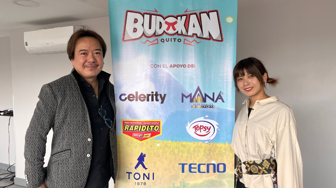 Ayumi Miyazaki y Crayon Yuchi durante la rueda de prensa previa a la inauguración del la Convención Budokan Quito 2024.