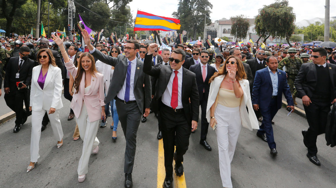 EL presidente Daniel Noboa durante una caminata previa a su llegada a la Asamblea Nacional para el Informe a la Nación, el 24 de mayo de 2024.