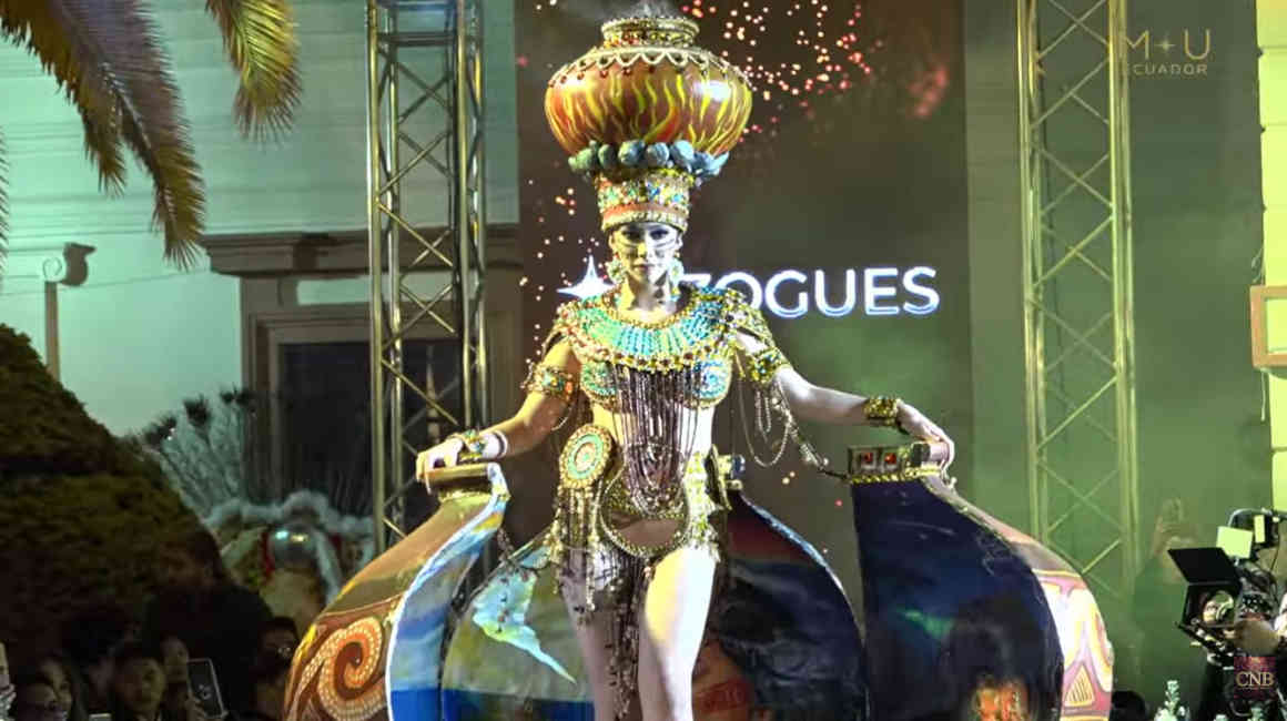 Paula Cherrez en la elección del traje típico de Miss Universo Ecuador, el 25 de mayo de 2024.
