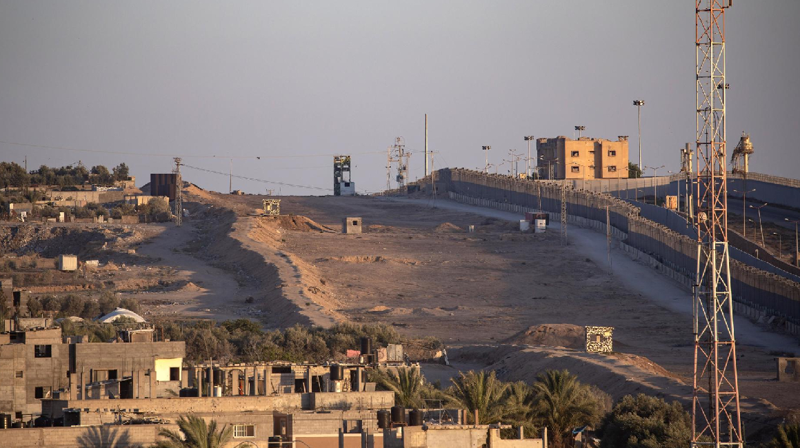 La valla fronteriza entre la Franja de Gaza y Egipto en Rafah, sur de Gaza, 24 de mayo de 2024.
