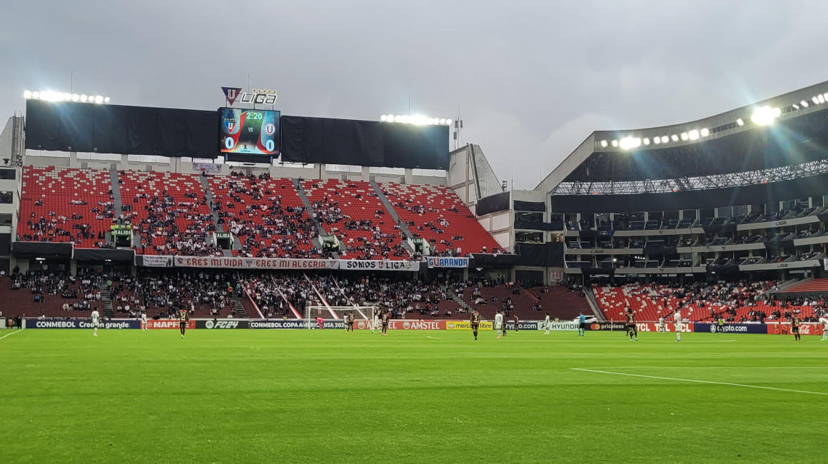 Así luce el estadio de Liga de Quito antes del partido por la Fecha 6 de la fase de grupos ante de la Copa Libertadores ante Universitario, el 28 de mayo de 2024.