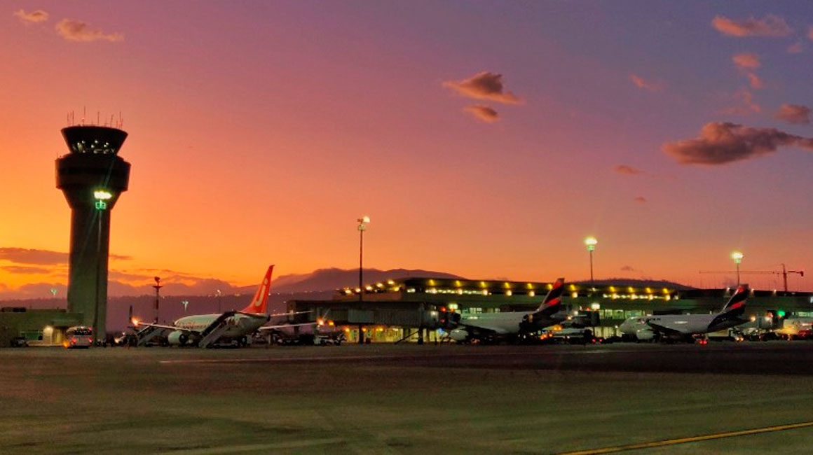 Alternativas para viajar desde Ecuador a México, ante suspensión de vuelos de Aeroméxico