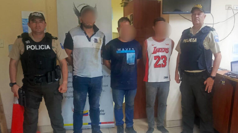 Tres sujetos fueron detenidos por un secuestro en Mocache. Dos de los sujetos son hijos de la víctima. 