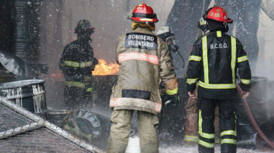 ¿Qué implica ser bombero voluntario en Guayaquil?