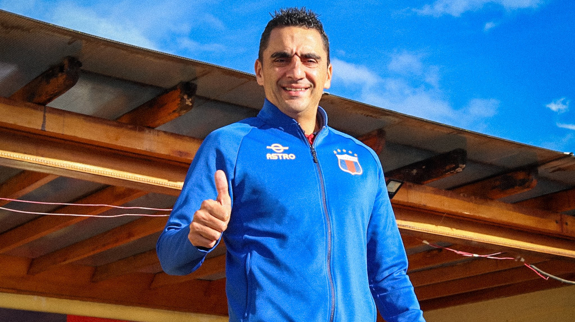 Martín Mandra, durante un entrenamiento con el Deportivo Quito.