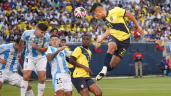 Ecuador se enfrentó a Argentina en un amistoso en Chicago, el 9 de junio de 2024.