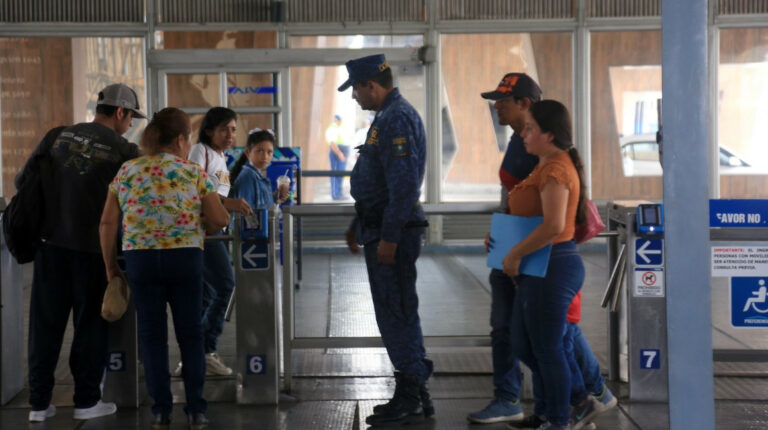 PSC tilda de 'cortina de humo' el subsidio al pasaje de la Metrovía en Guayaquil