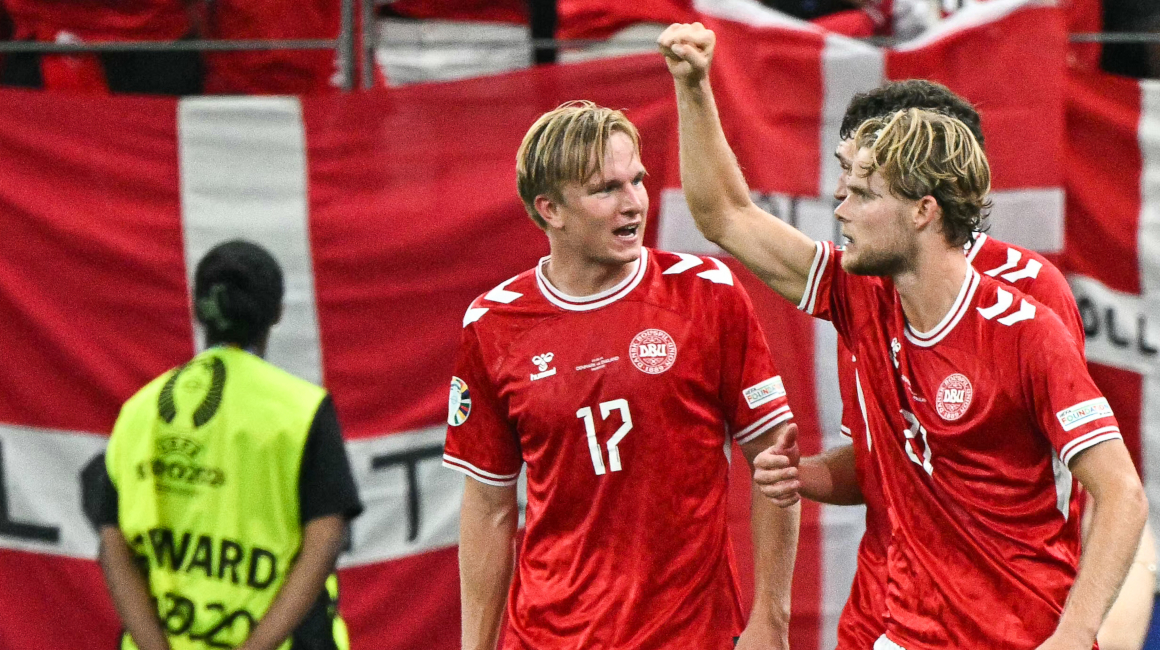 Morten Hjulmand celebra el gol del empate ante Inglaterra este 20 de junio de 2024 por la fase de grupos de la Eurocopa.