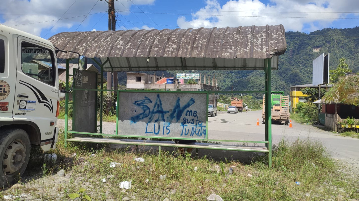 Una parada de bus anuncia el ingreso a San Luis, el 18 de junio de 2024.